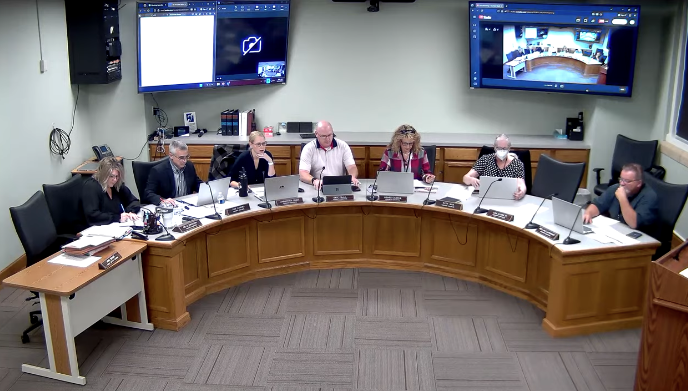 Council Approves Higher Pay for Interim Airport Manager